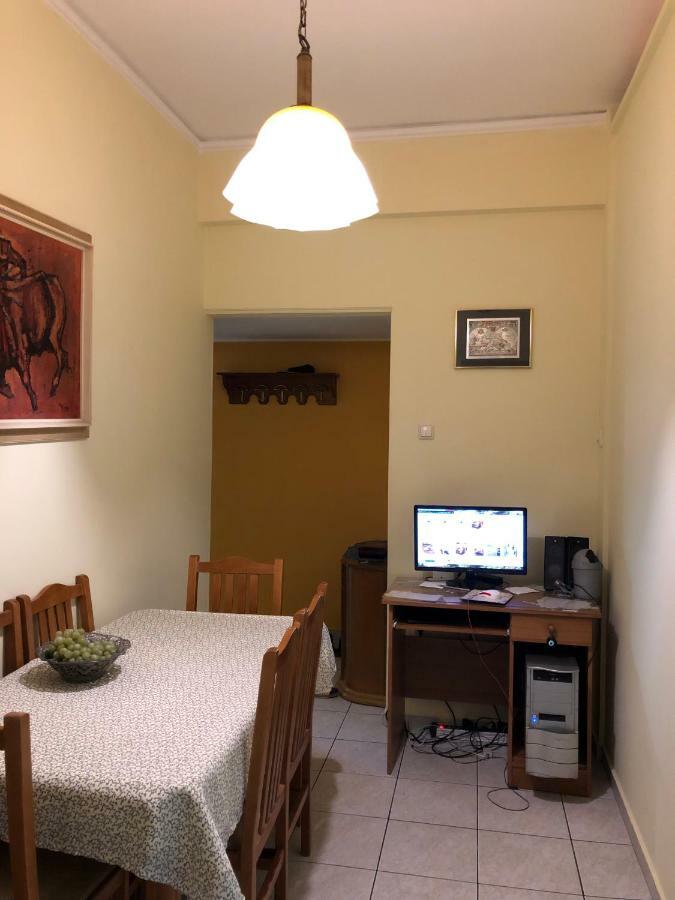 Anna Apartment In Kypseli Athènes Extérieur photo